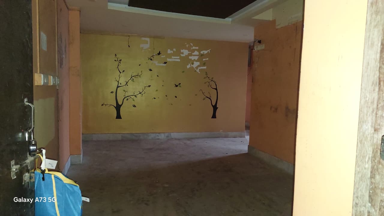 949 square feet Flat for sale in NEW BASUDEVPUR ROAD, SUBJI PALLY , DESHPRIYA NAGAR ,BELGHORIA, 700056. Kolkata — photo 4