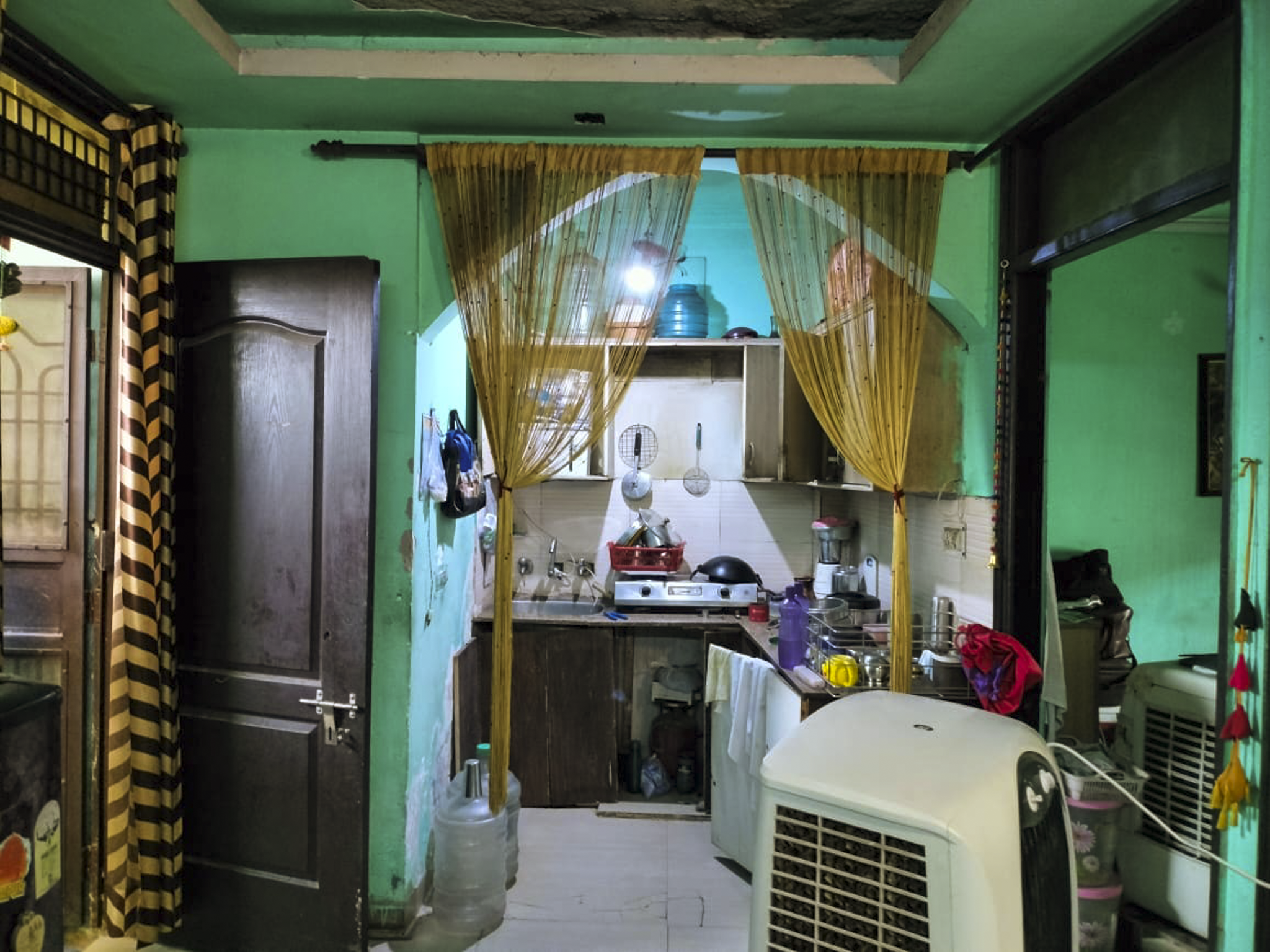 2 BHK Flat for sale in MAHAVIR ENCLAVE New Delhi — photo 4