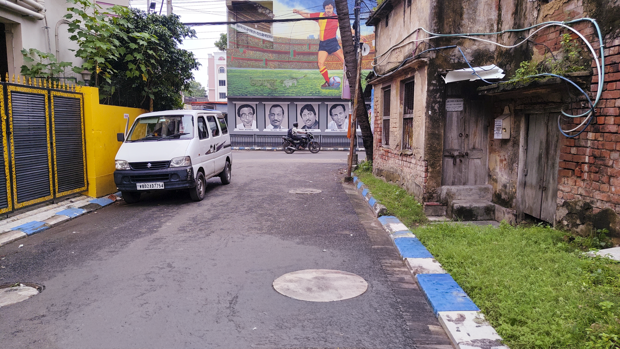 614 square feet Flat for sale in 255/1,NETAJI SUBHASH CHANDRA BOSE ROAD, NAKTALA, PS NETAJI NAGAR, KOLKATA- 700047 Kolkata — photo 1