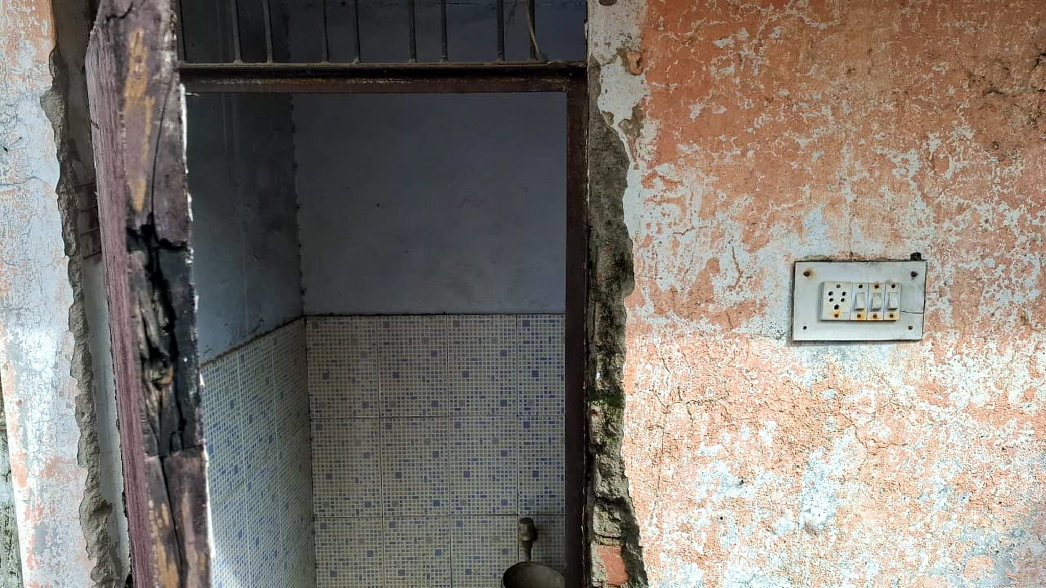 30 square meter Individual House for sale in Jankipuram Lucknow — photo 3