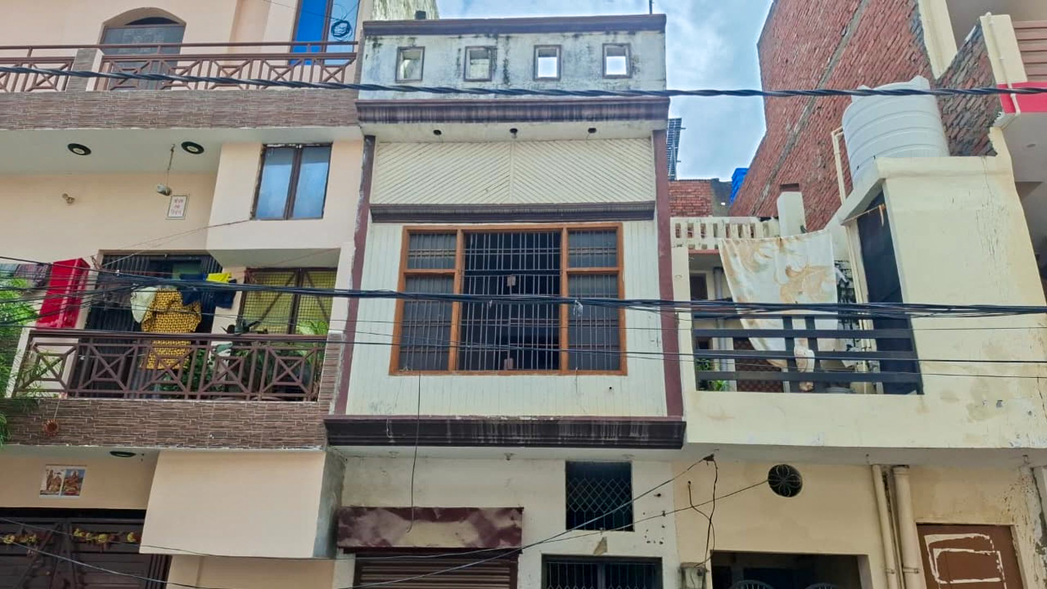 30 square meter Individual House for sale in Jankipuram Lucknow — photo 11