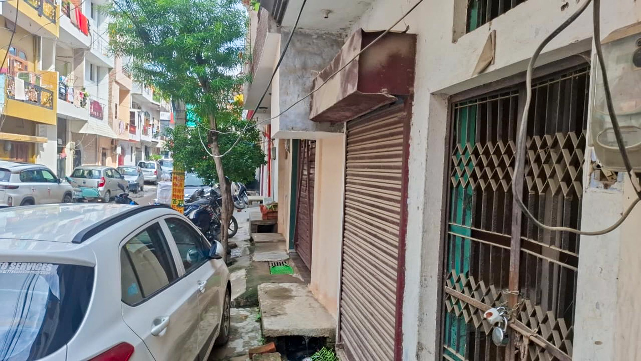 30 square meter Individual House for sale in Jankipuram Lucknow — photo 12