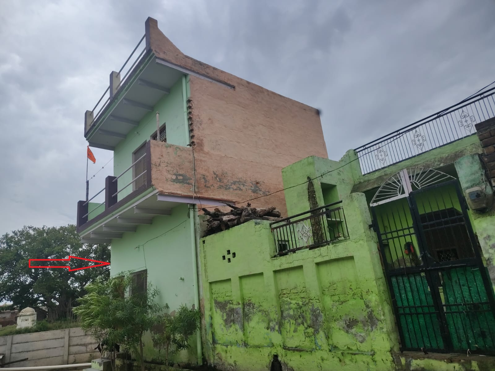 83.6 square meter Individual House for sale in Chhata