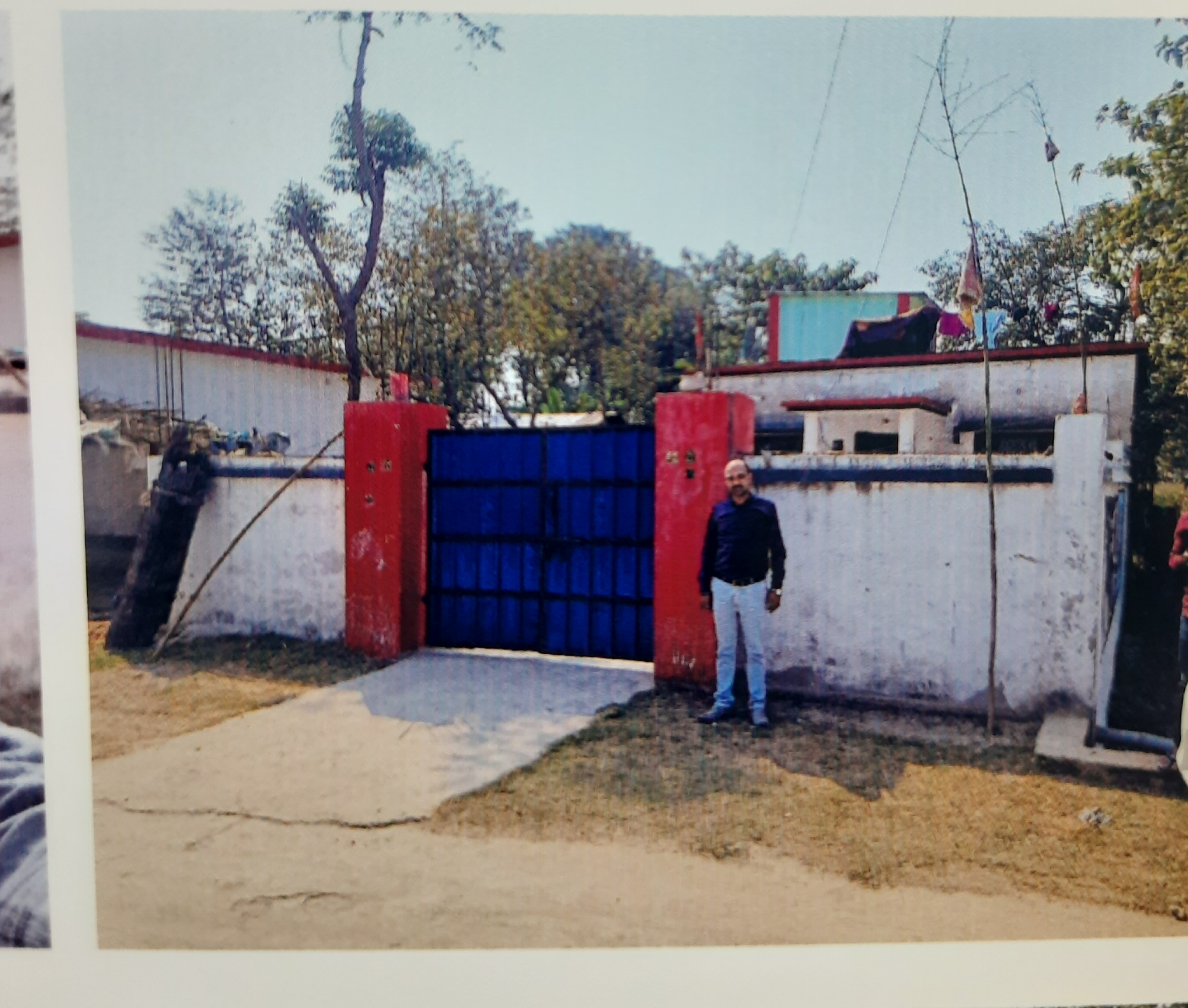 1950 square feet Individual House for sale in Araria — photo 1