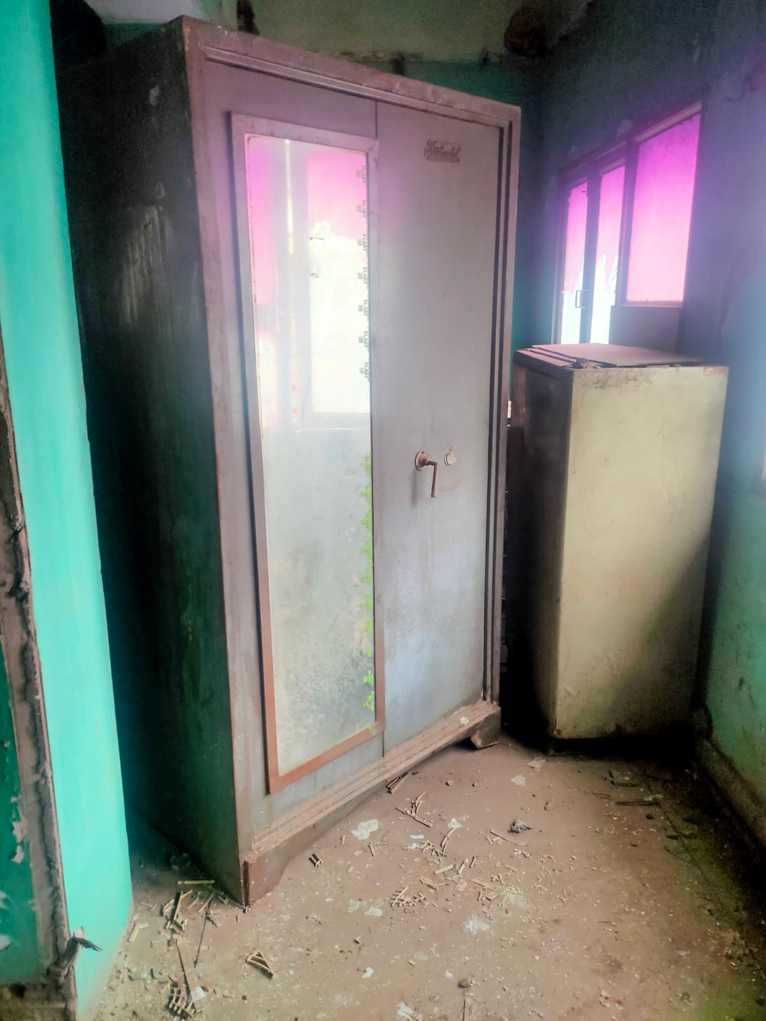 1651 square feet Office for sale in Near Lahori Gate Police Station New Delhi — photo 1