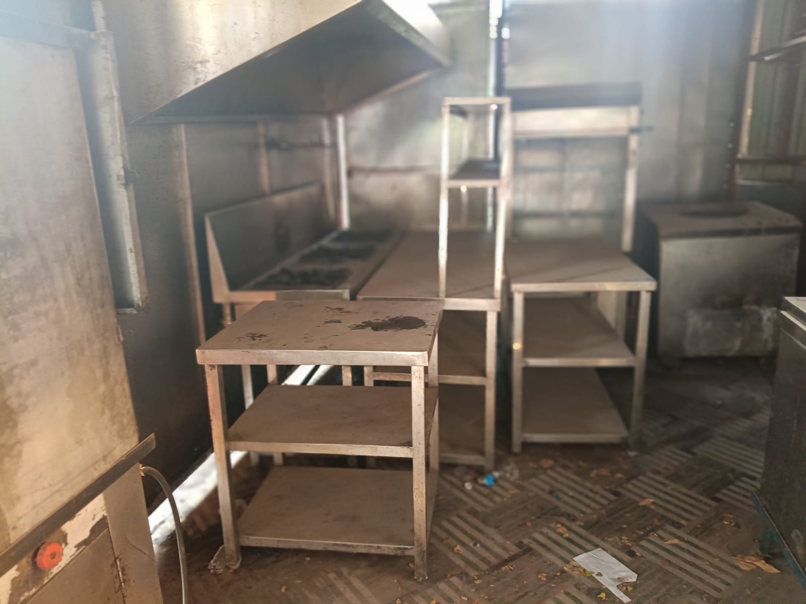KITCHEN ITEMS for sale in KUKATPALLY Hyderabad — photo 3