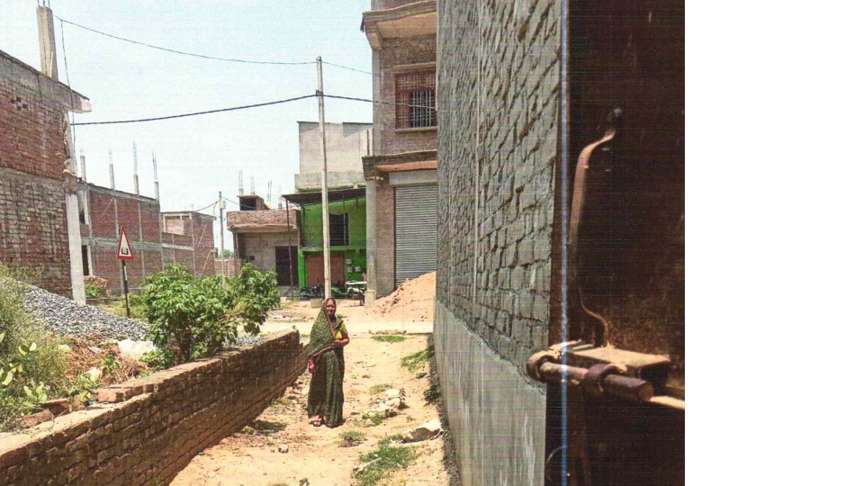 360 square feet Plot for sale in Babarpur Ajitmal — photo 2