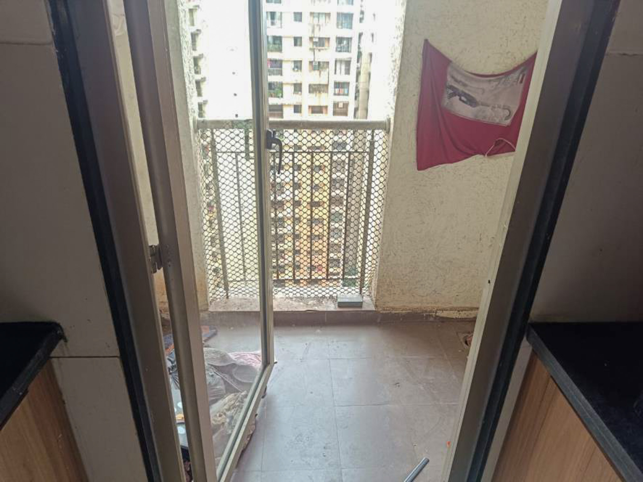 3 BHK Flat for sale in Lodha Splendora, Bhayander Pada, Thane West Thane — photo 14