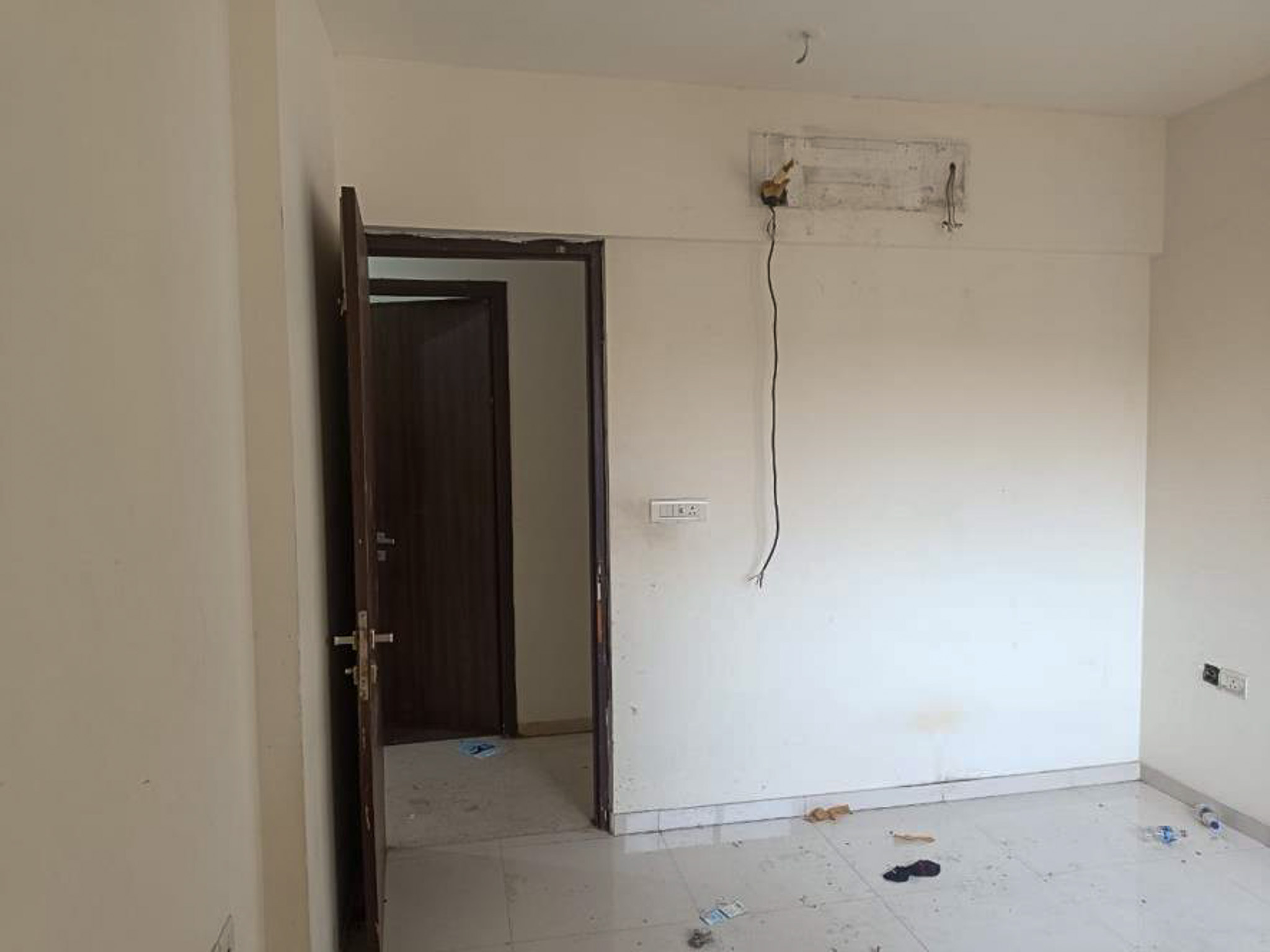 3 BHK Flat for sale in Lodha Splendora, Bhayander Pada, Thane West Thane — photo 6