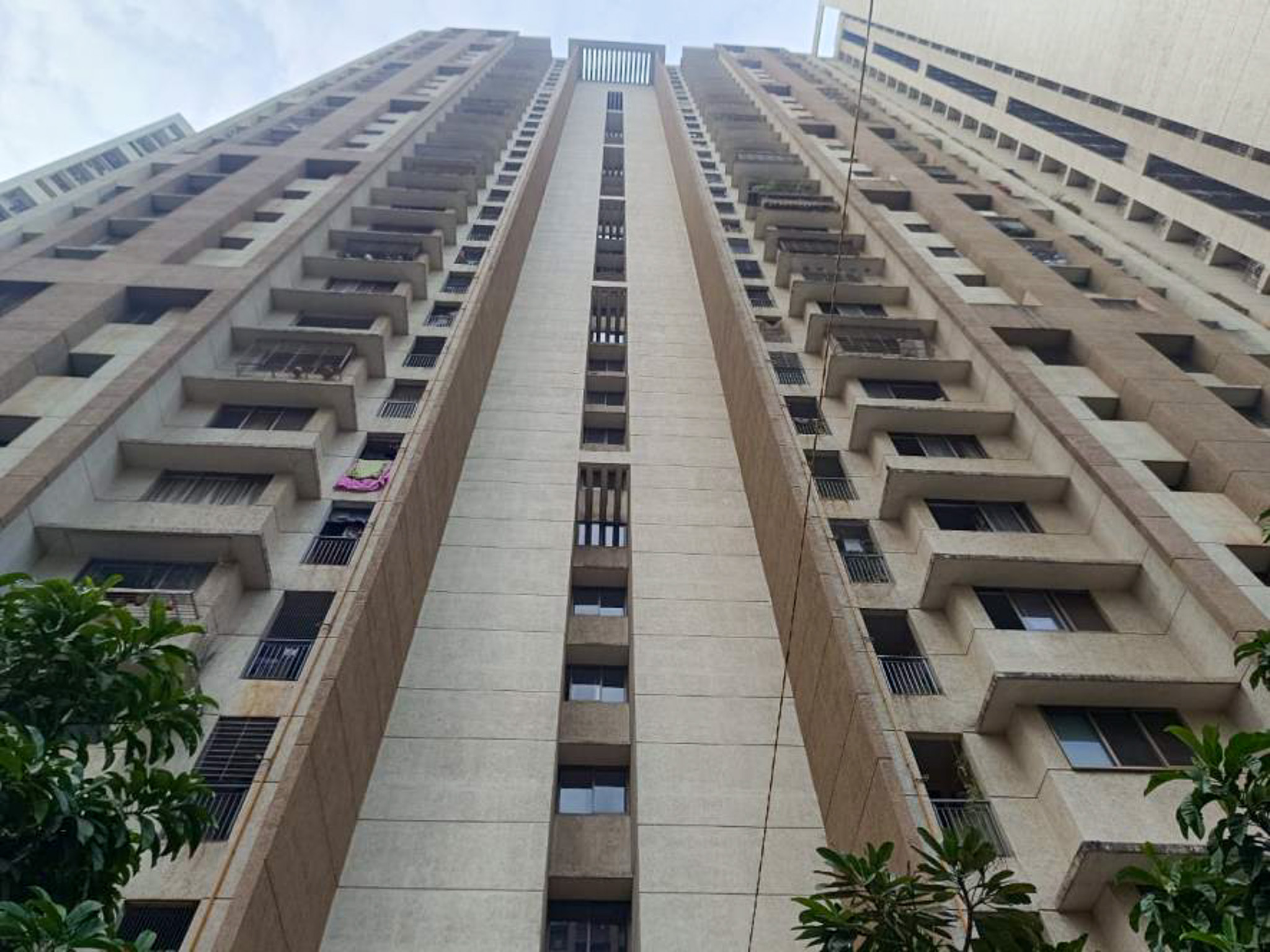 3 BHK Flat for sale in Lodha Splendora, Bhayander Pada, Thane West Thane — photo 23