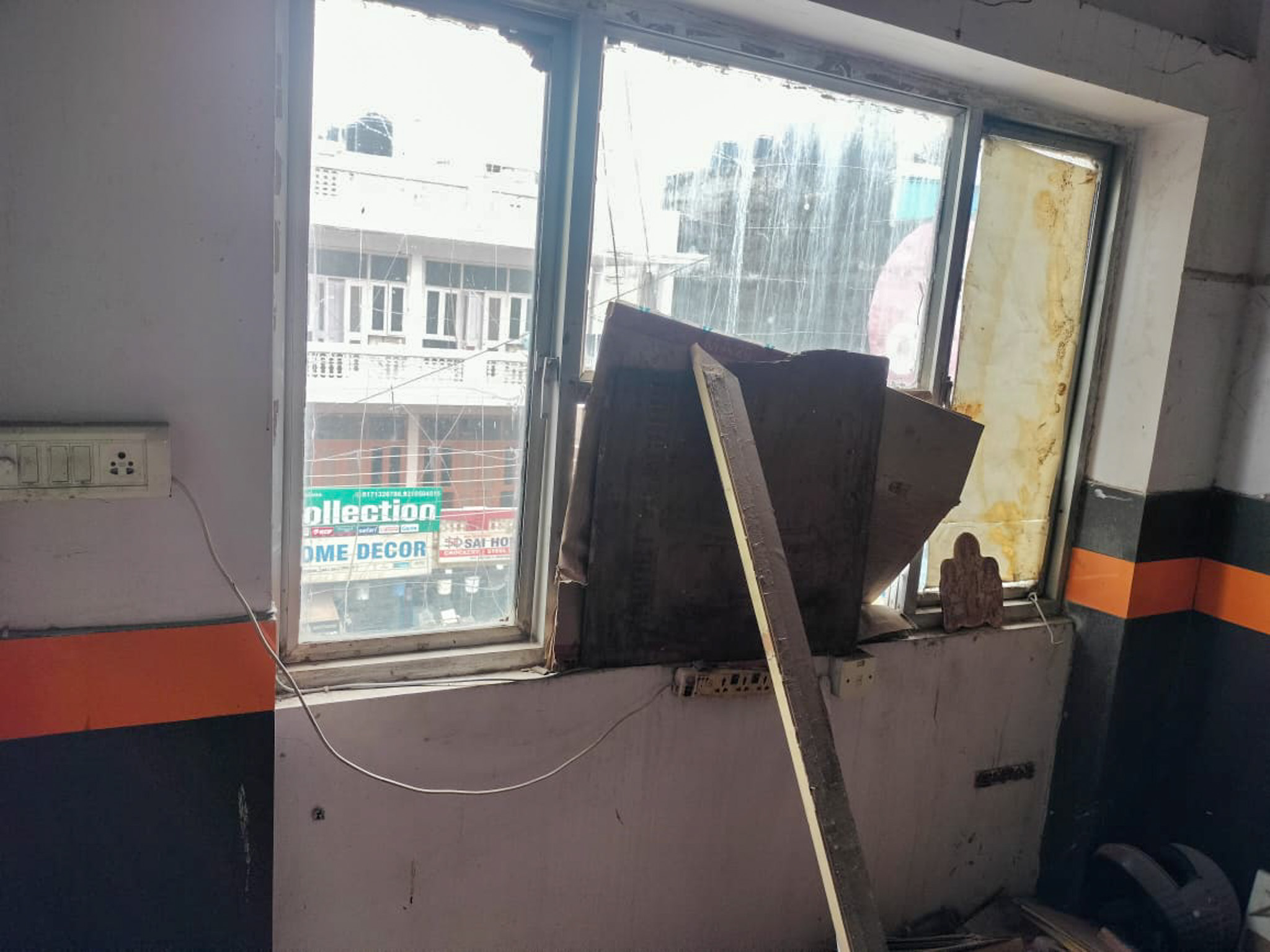 790 square feet Shops for sale in SECTOR-4 VAISHALI Ghaziabad — photo 5