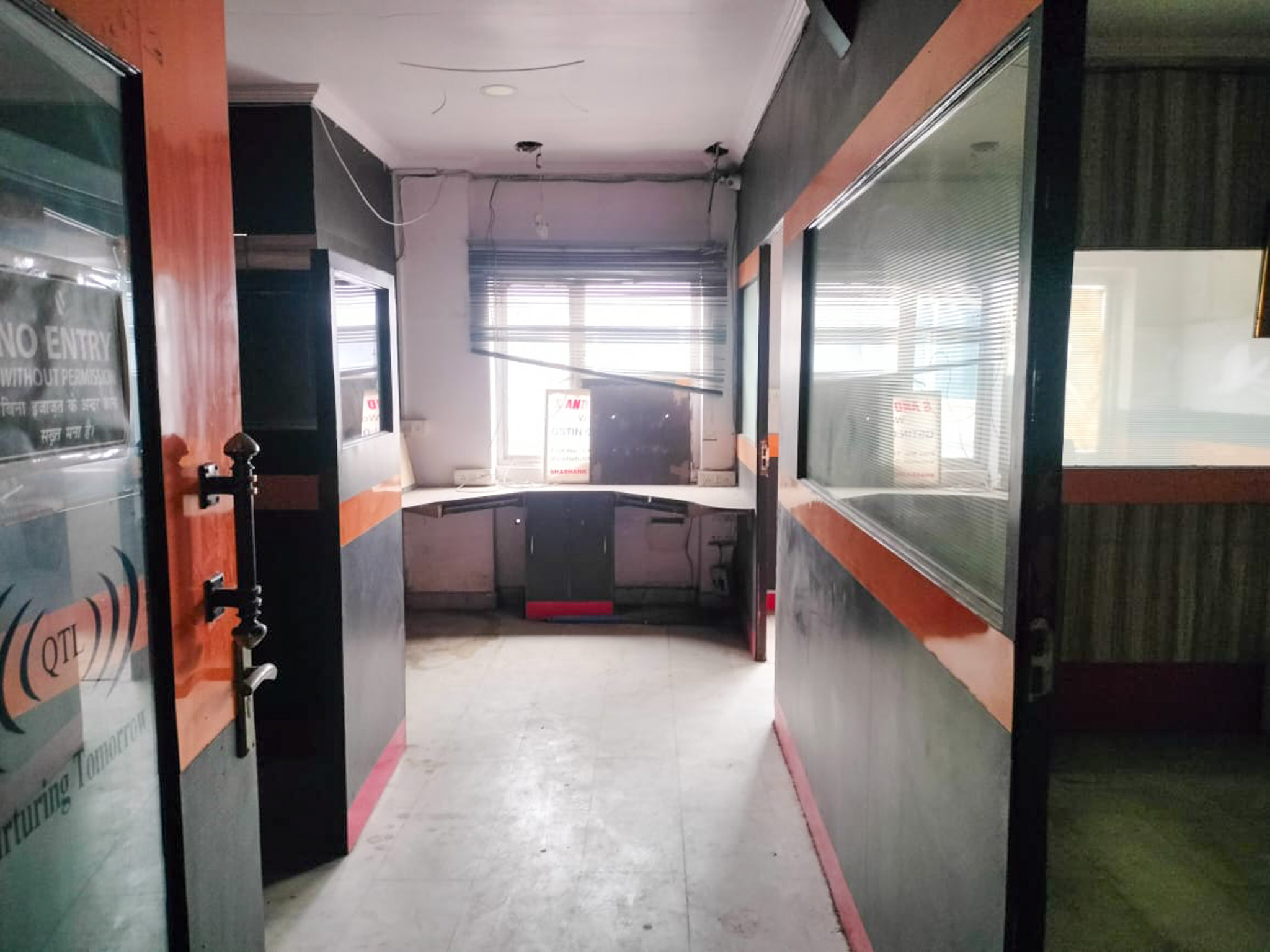 790 square feet Shops for sale in SECTOR-4 VAISHALI Ghaziabad — photo 8