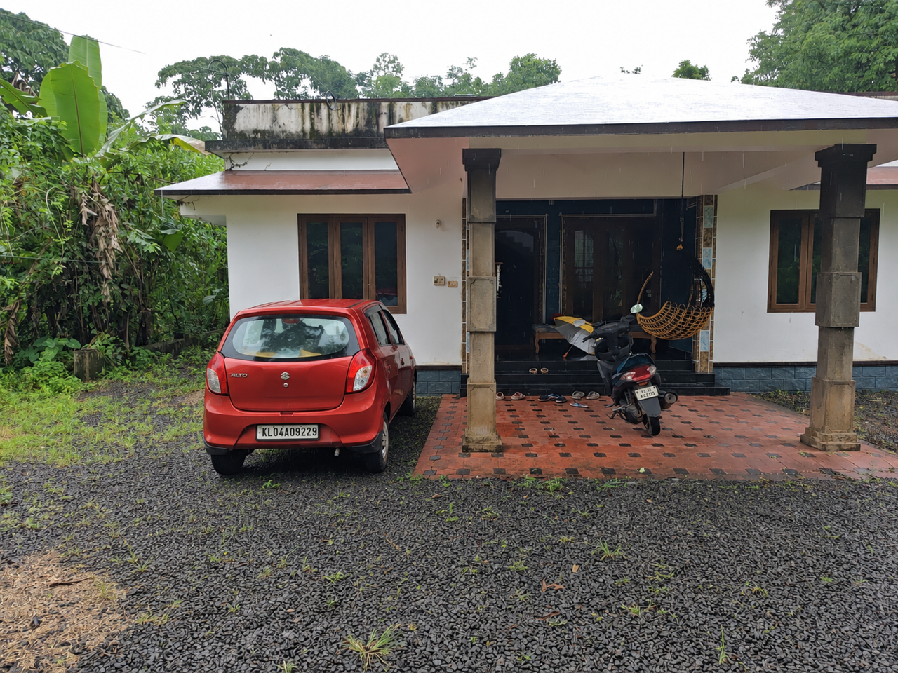 100 square meter Individual House for sale in Mulamthuruthy — photo 2