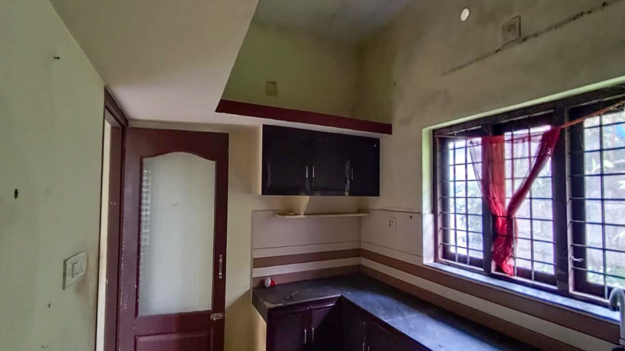 3 BHK Individual House for sale in paramel House, Pampady in Kottayam District Puthuppally — photo 6