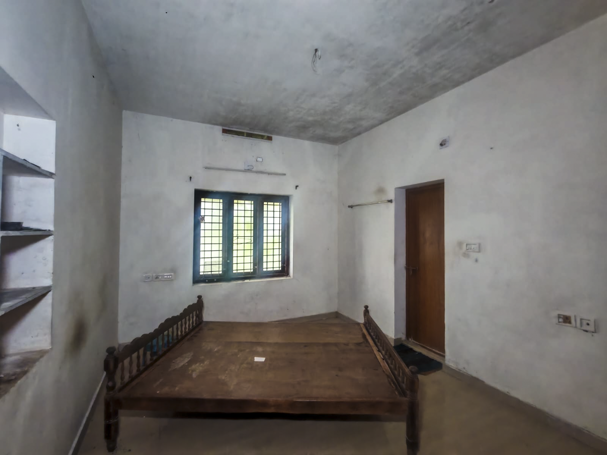 1280 square feet Individual House for sale in SANJU SUDHEER AND BEENA SUDHEER, THRISSUR Brahmakulam — photo 2