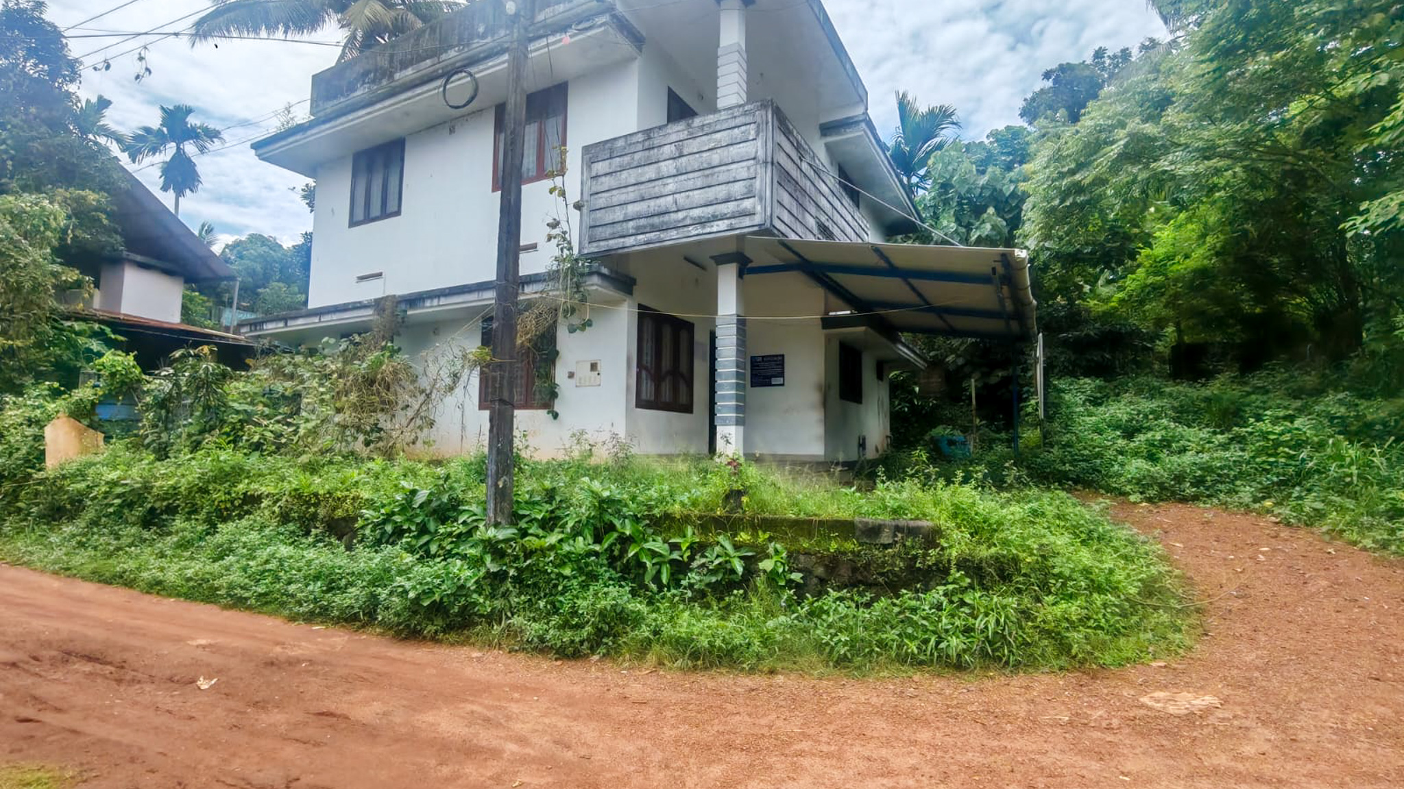 1050 square feet Individual House for sale in Shahna P M, Kallettumkara Kallettumkara — photo 2