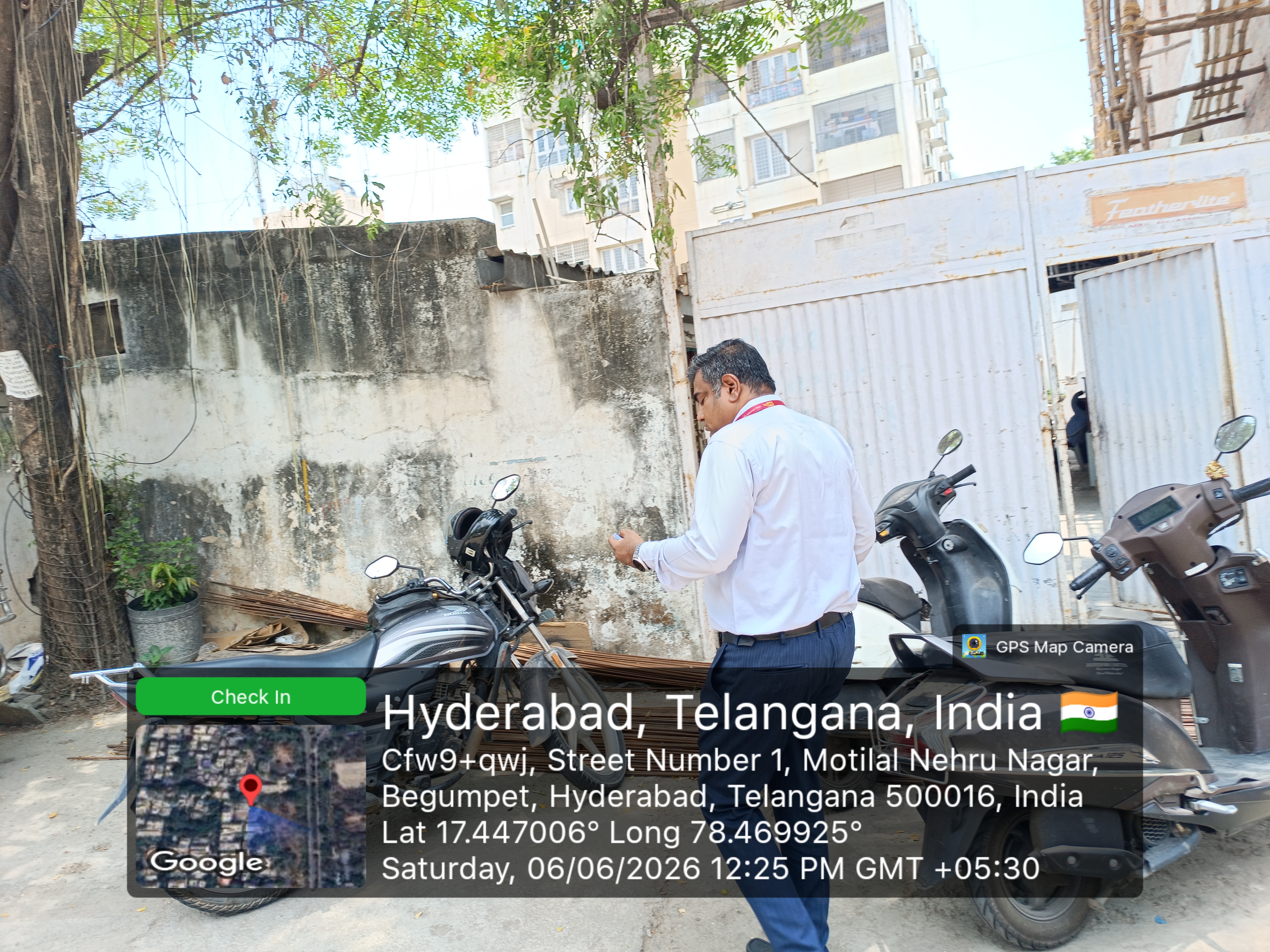 300 square yard Plot for sale in BEGUMPET Hyderabad — photo 2