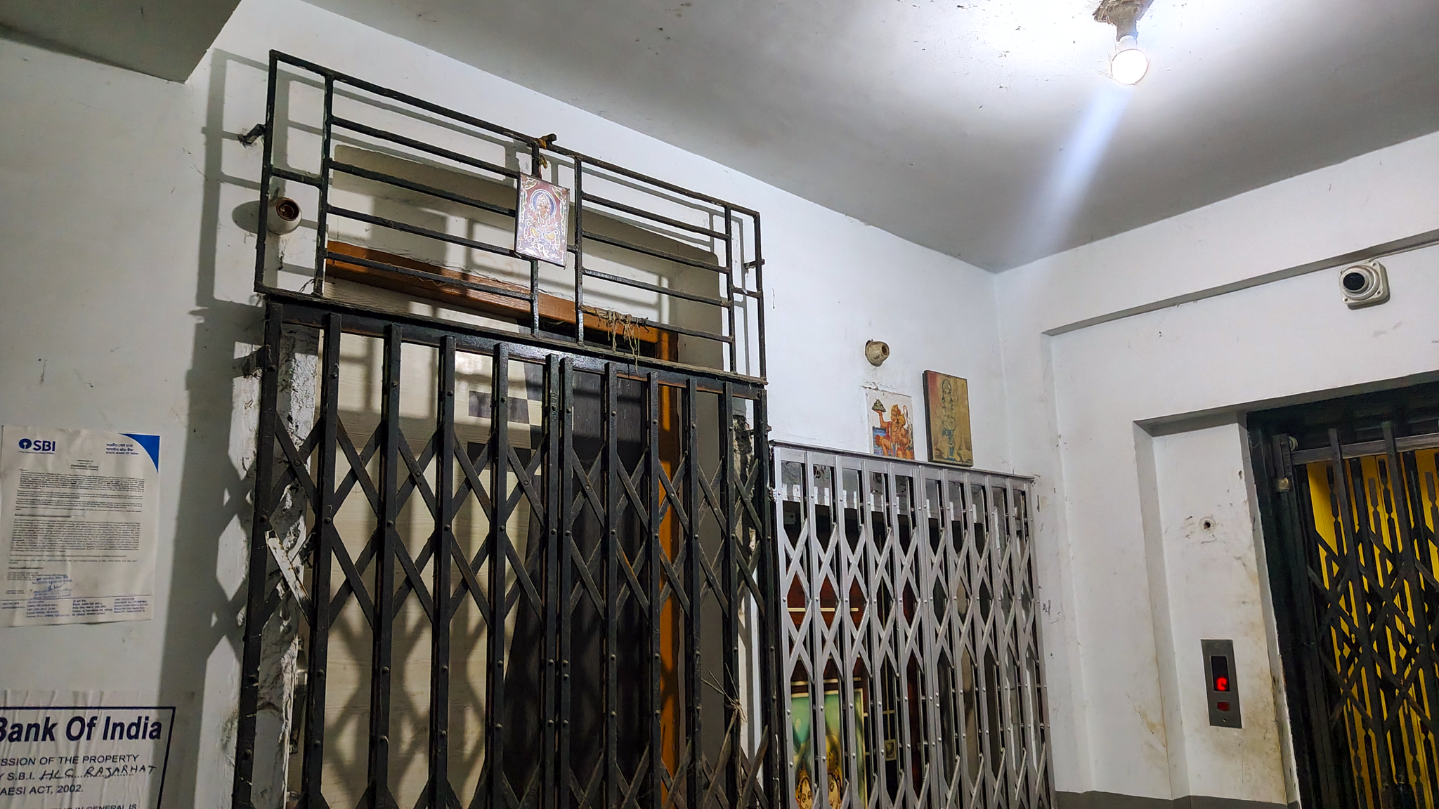 2 BHK Flat for sale in UNITED VILLA , BAGUIATI Kolkata — photo 3