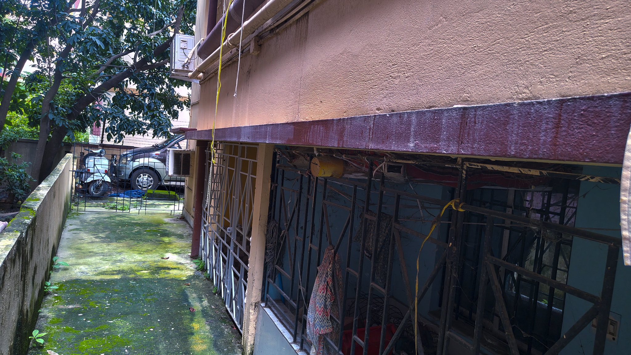 2 BHK Flat for sale in UNITED VILLA , BAGUIATI Kolkata — photo 12