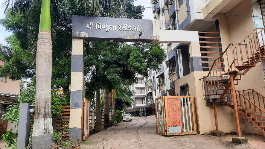 Flat for sale in Valsad — photo 3