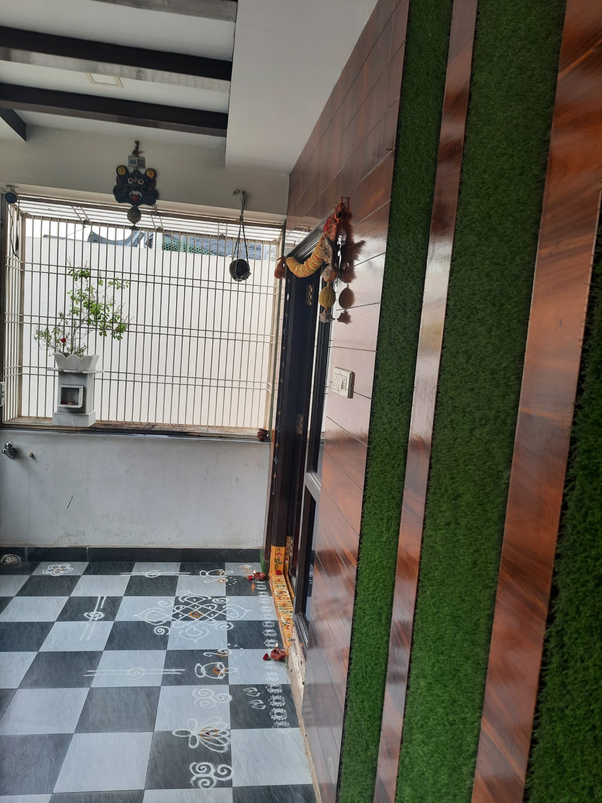 1360 square feet Flat for sale in Hyderabad — photo 2
