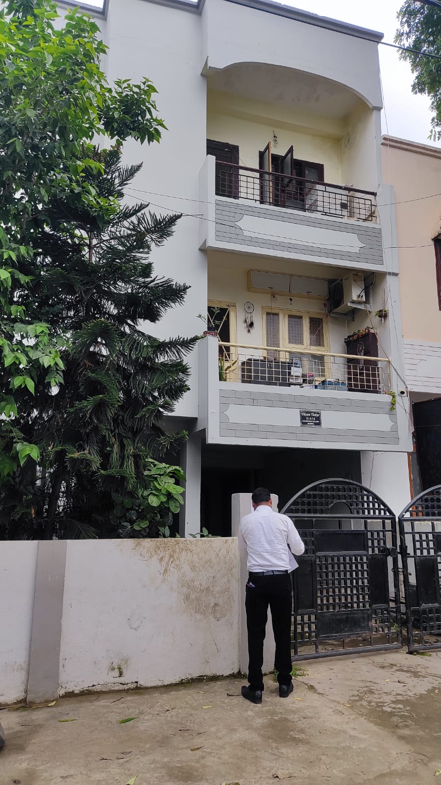 2160 square feet Individual House for sale in Urban Bhopal — photo 4