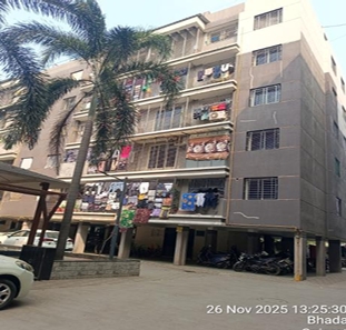52.13 square meter Flat for sale in KAMREJ SURAT Surat — photo 1
