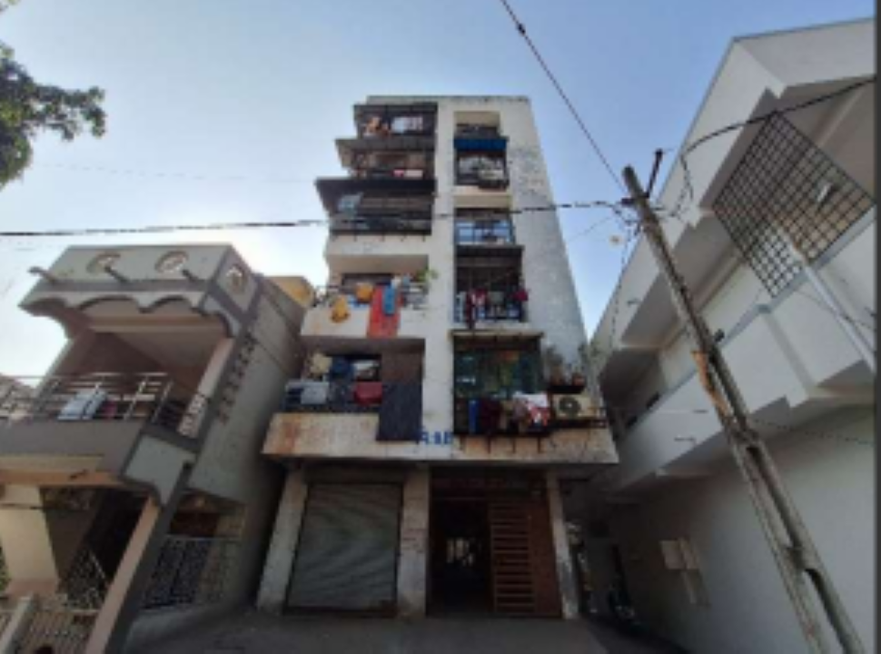 42.75 square meter Flat for sale in AMROLI SURAT Surat — photo 2