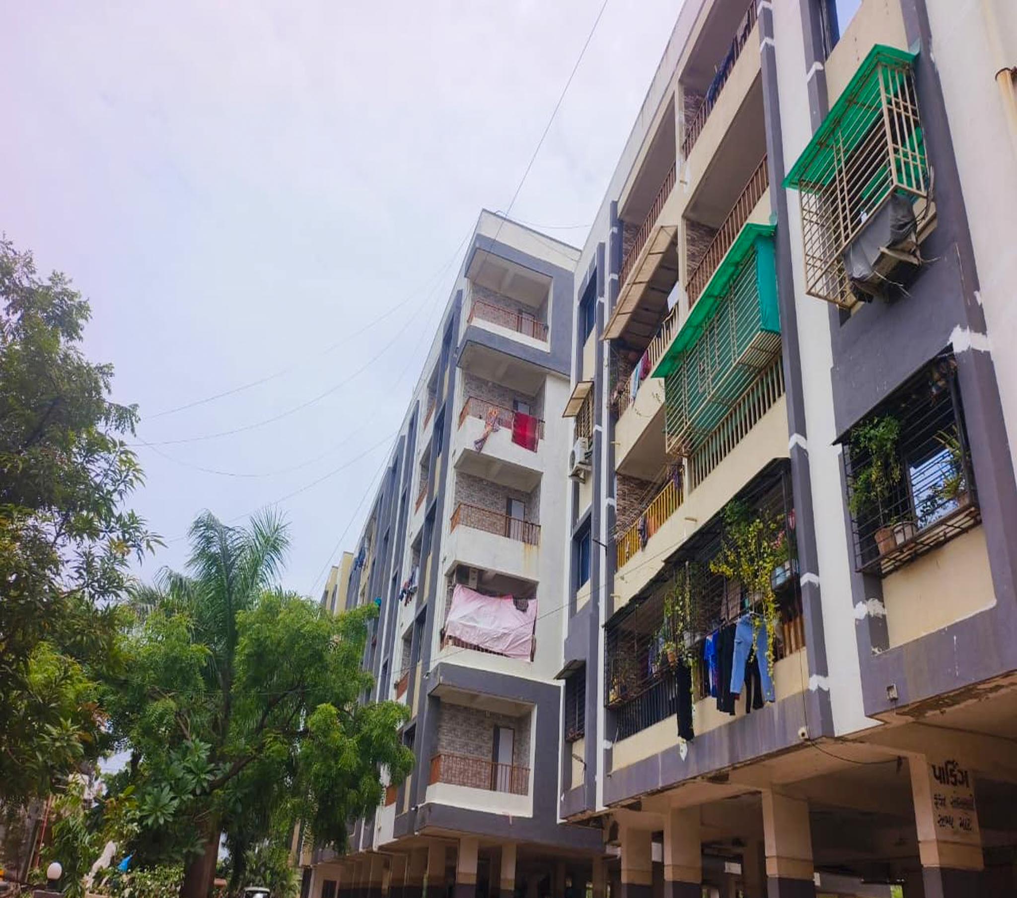 130.11 square meter Flat for sale in Valsad Valsad — photo 2