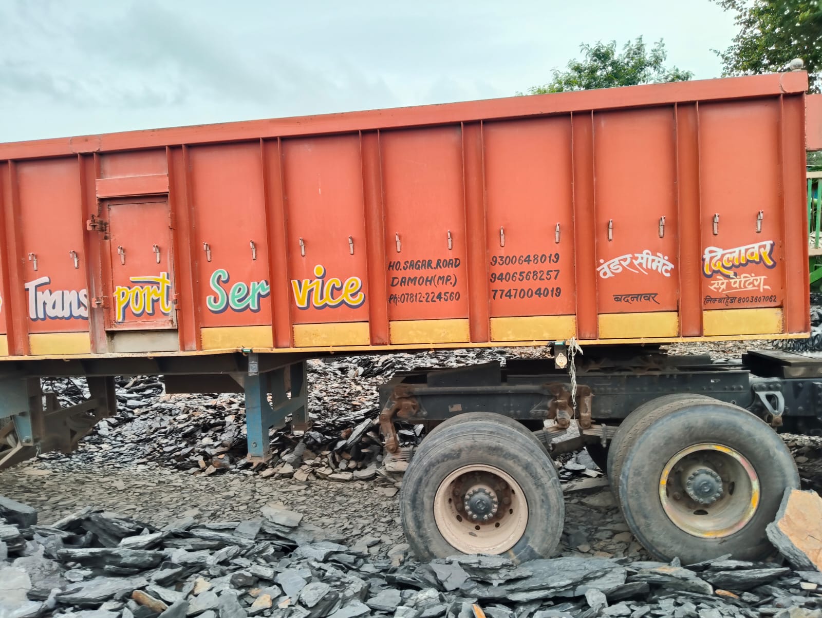 2022 Ashok Leyland AVTR 5525 Tractor Trailer 4 years for sale in Laxminarayan Enterprises Yard Damoh — photo 5