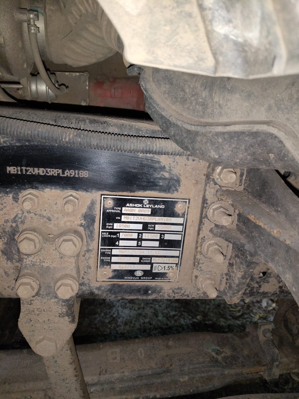 2024 Ashok Leyland AVTR 5525 Tractor Trailer 200000 km 2 years for sale in Lanjewar Parking Yard,Bihind High Court, Bilaspur Bilaspur — photo 3