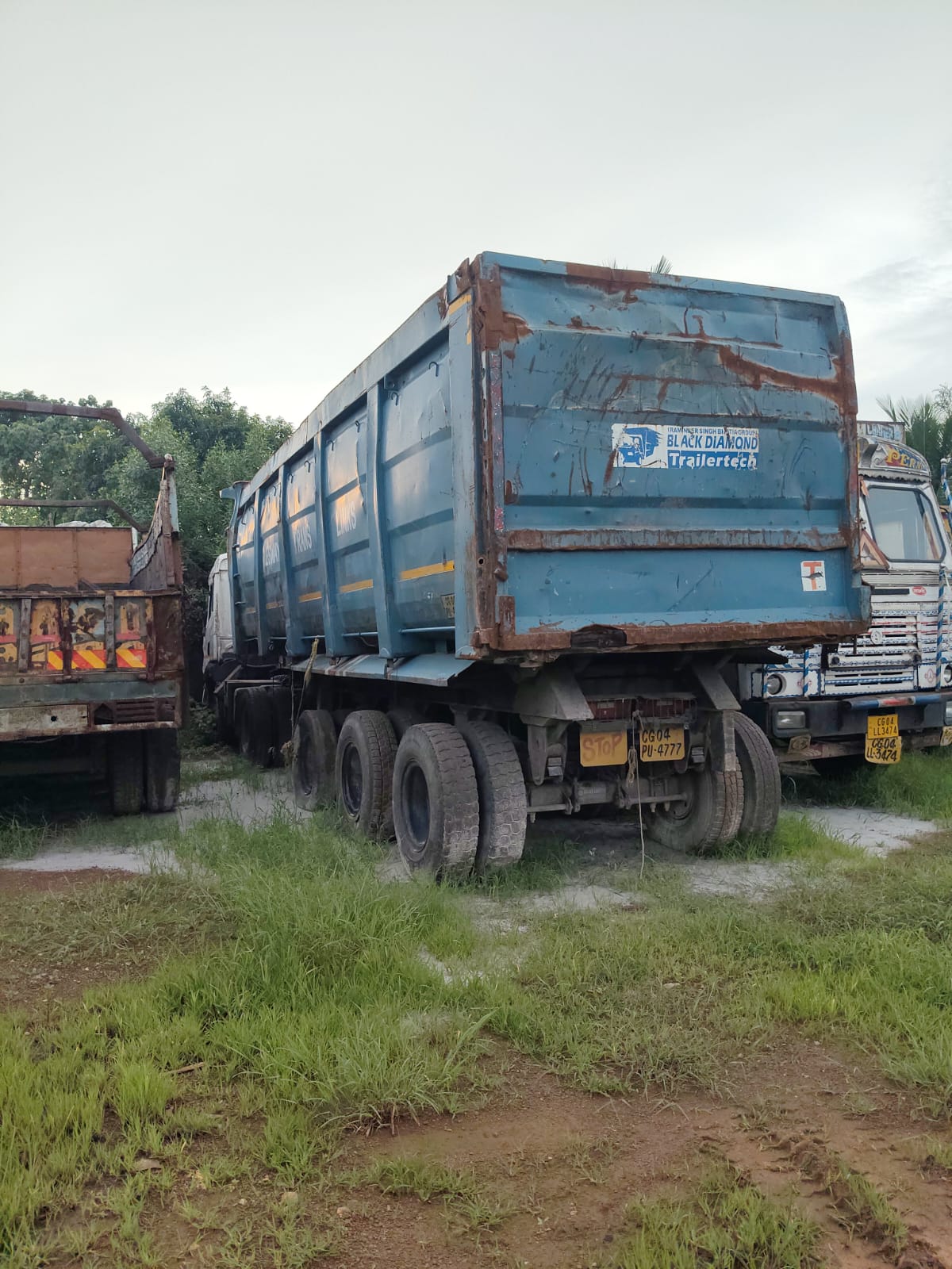 2024 Ashok Leyland AVTR 5525 Tractor Trailer 200000 km 2 years for sale in Lanjewar Parking Yard,Bihind High Court, Bilaspur Bilaspur — photo 2
