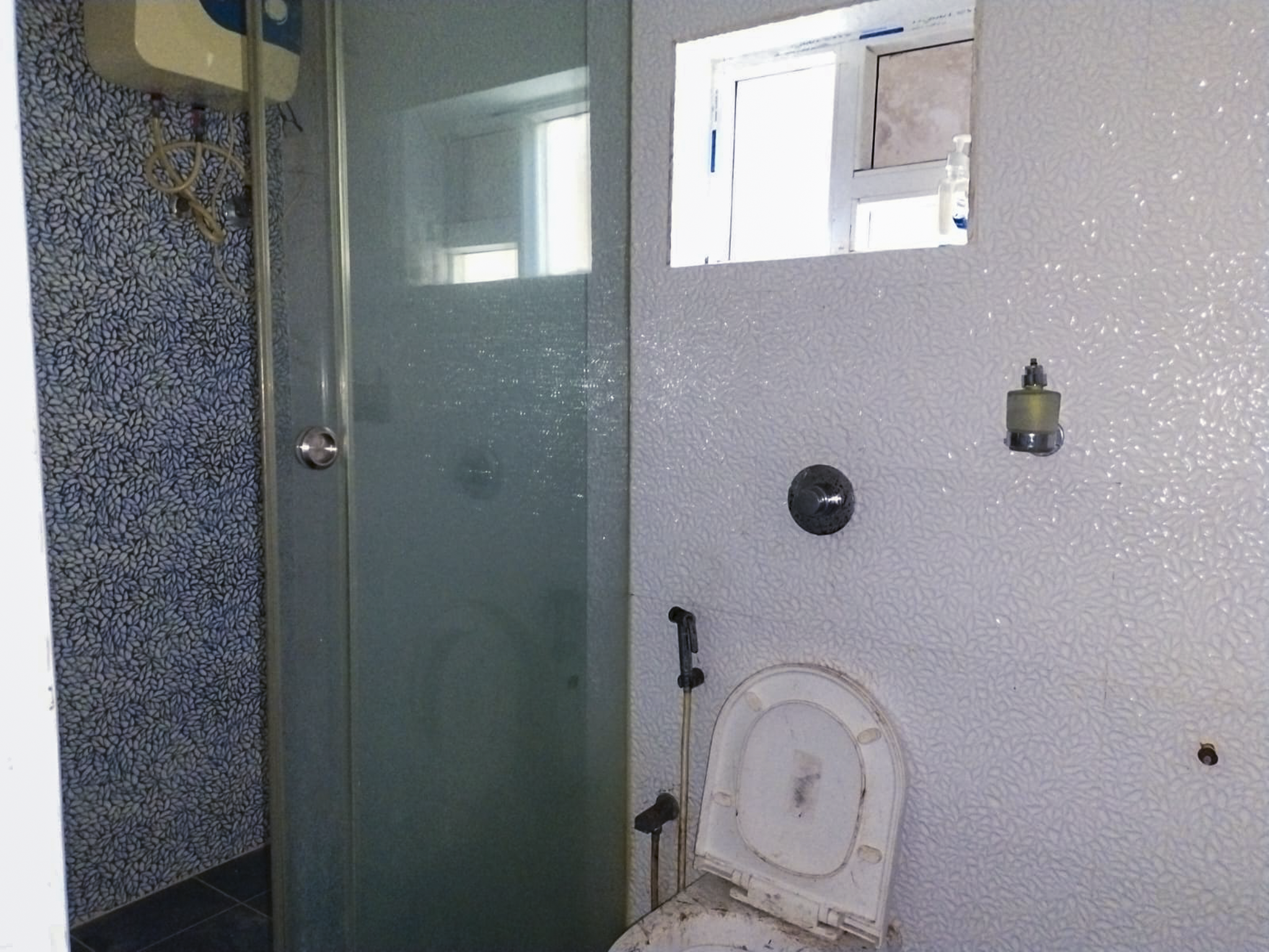 258 square yard Individual House for sale in INDIPENDENT HOUSE, Valivarthipadu Villiage, Gudivada Muncipal Area Gudivada — photo 10