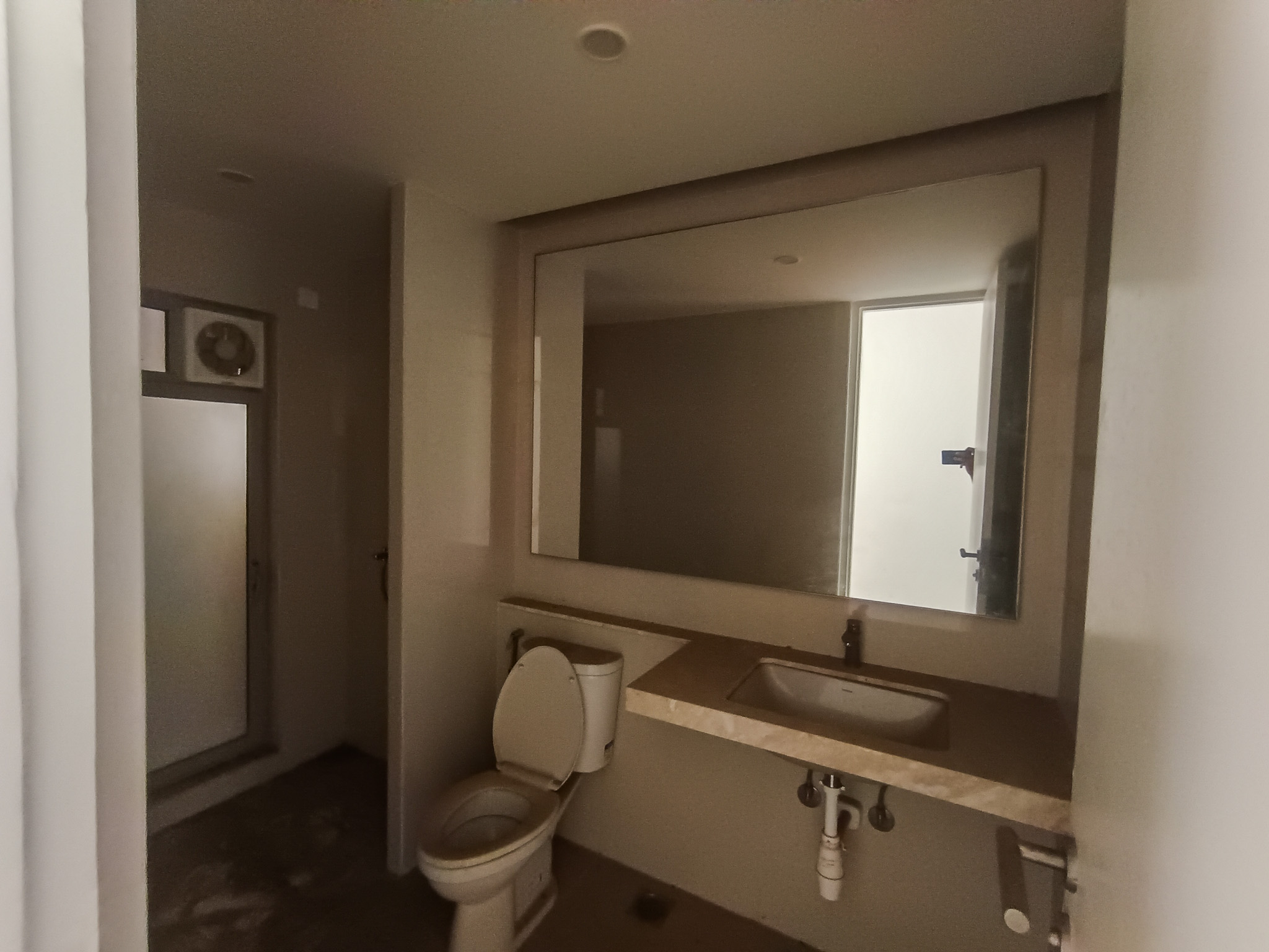 Flat for sale in Free Trade Warehousing Zone — photo 7