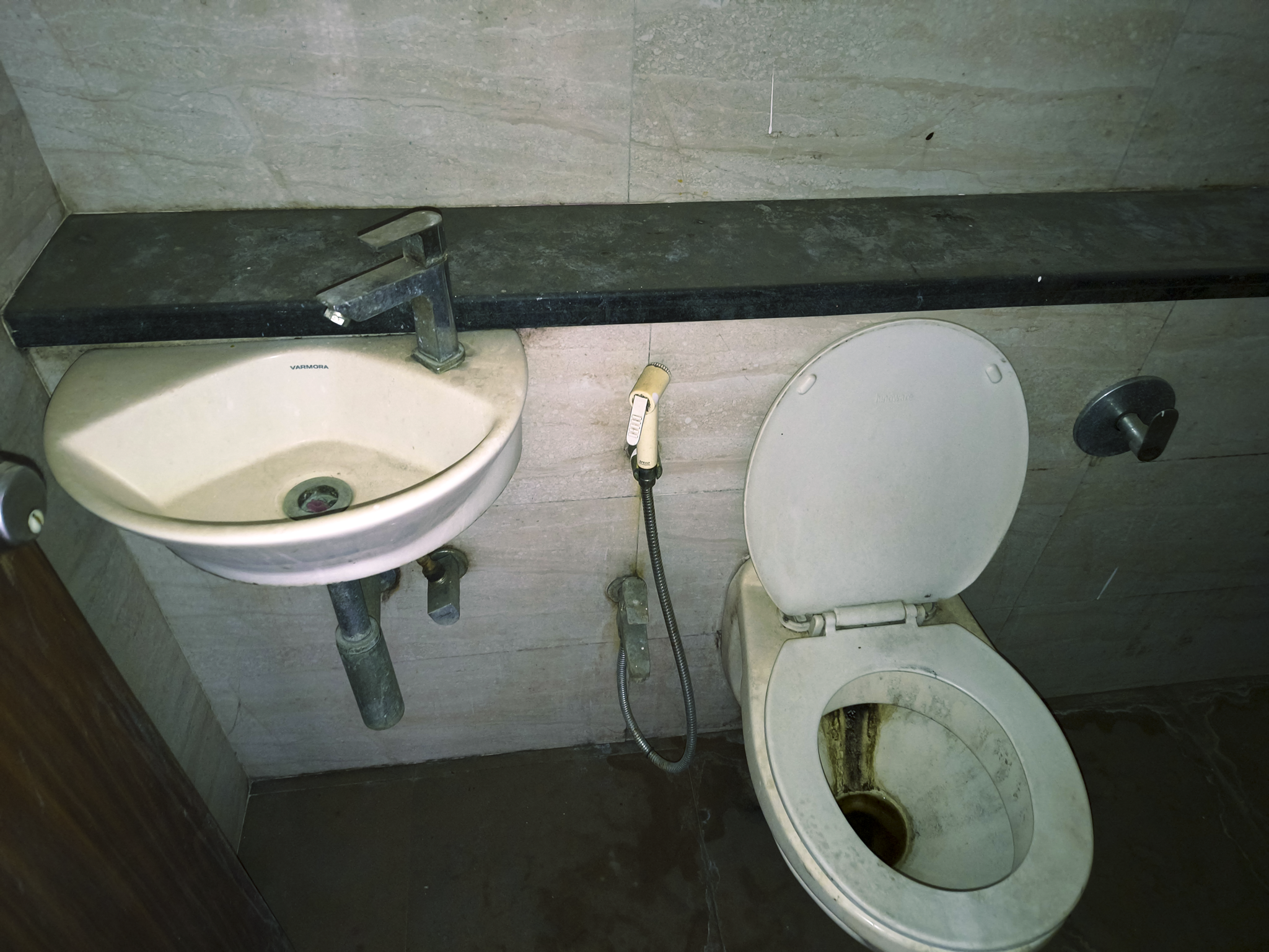 2 BHK Flat for sale in UNITY HEIGHTS, JOGESHWARI Mumbai — photo 18