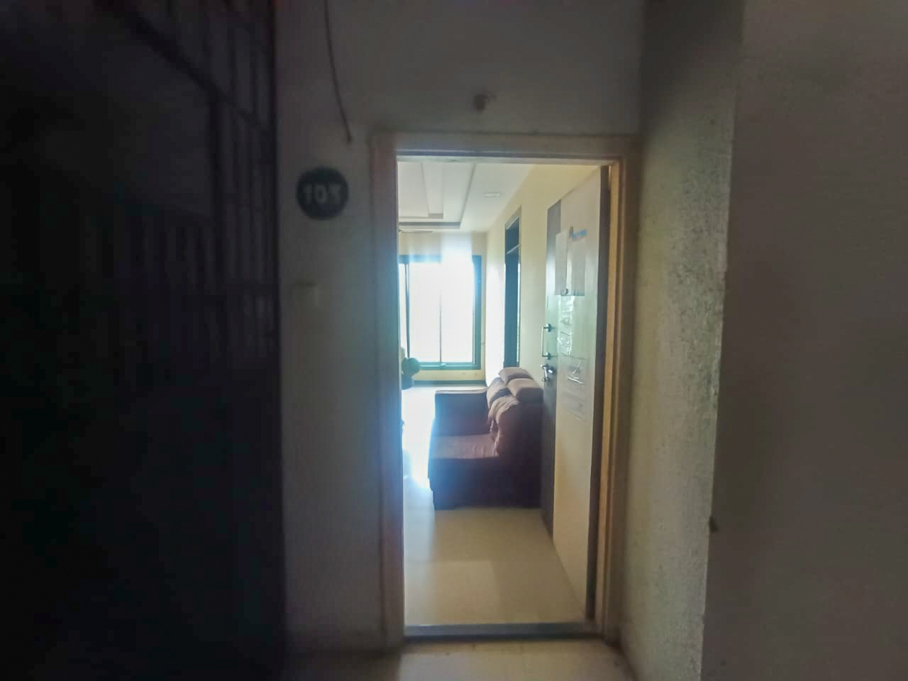 Flat for sale in Mumbai — photo 3