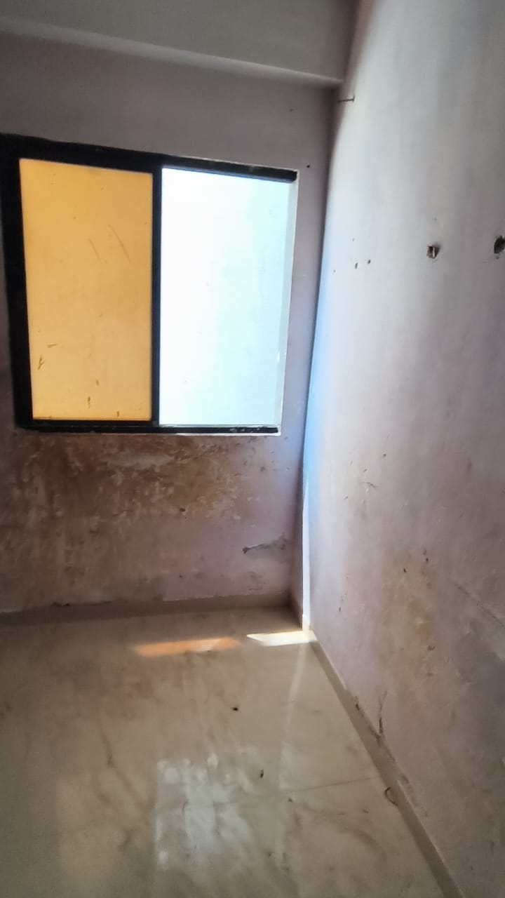 68.77 square meter Flat for sale in Flat No 104, Ekta residency B-Building, Moje: Mahuvar, Ta. Jalalpore, Dist. Navsari Navsari — photo 2