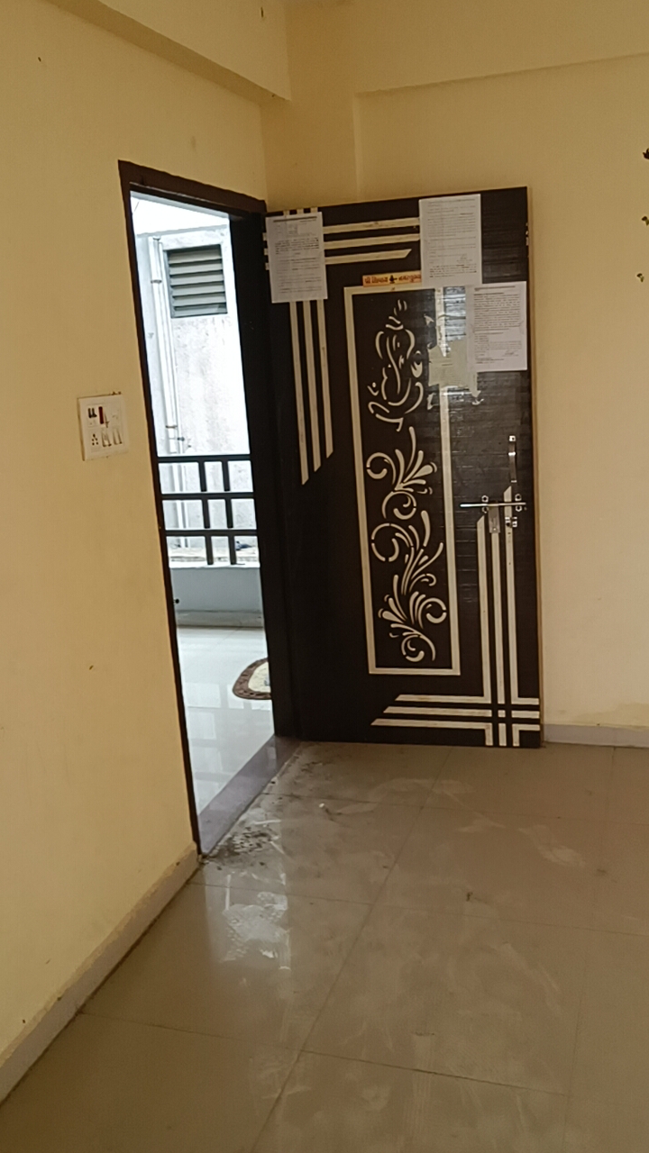 88.57 square meter Flat for sale in Flat No.- 404-E,4th Floor, Apple residency, Near Railway Station, Dist. Navsari Navsari — photo 2