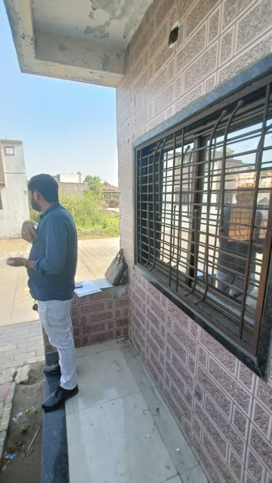 60.54 square meter Individual House for sale in House at Plot no.122, House no. 1292, Gokuldham lake city, Moje: Sanki , Tal. Palsana, Dist Surat Chalthan — photo 17