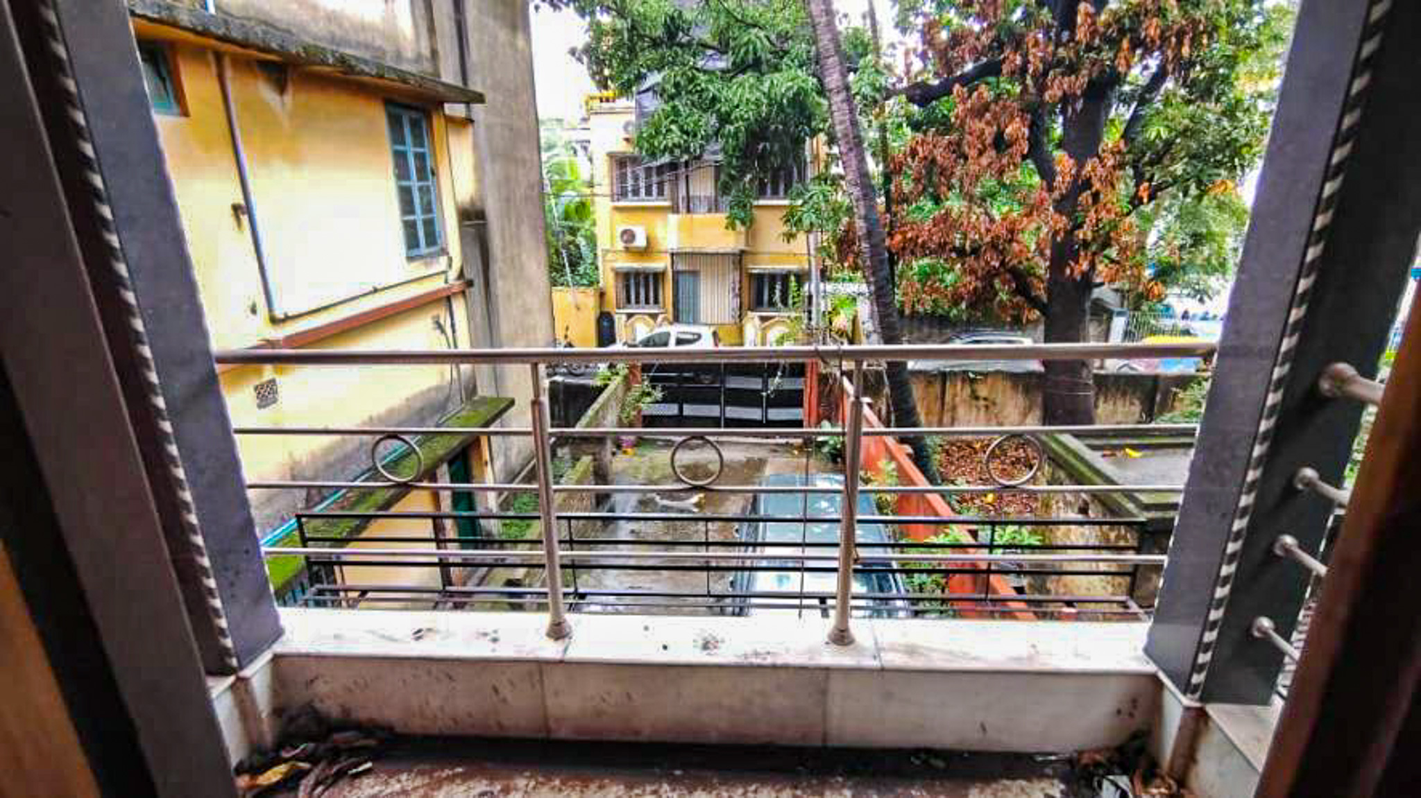 2 BHK Flat for sale in SENHATI COOP COLONY, Senhati Colony Siriti Behala Kolkata — photo 7