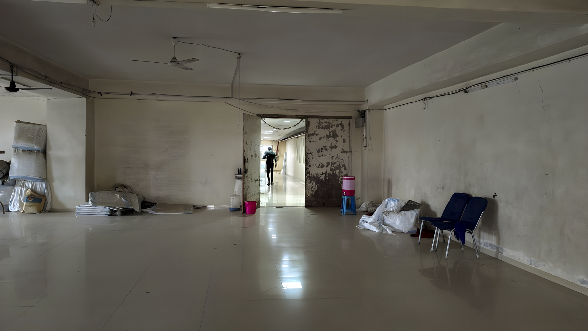 2600 square feet Shops for sale in BEGUMPURA Surat — photo 10