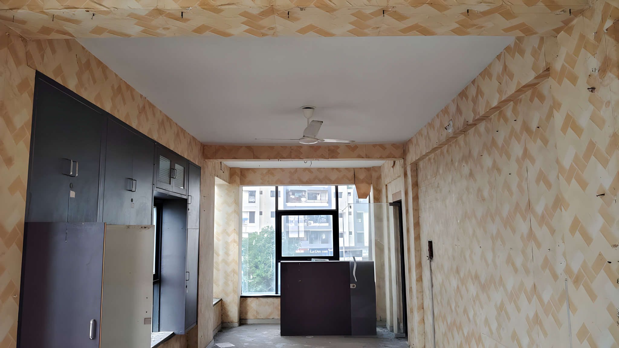 33 square meter Shops for sale in Surat — photo 19
