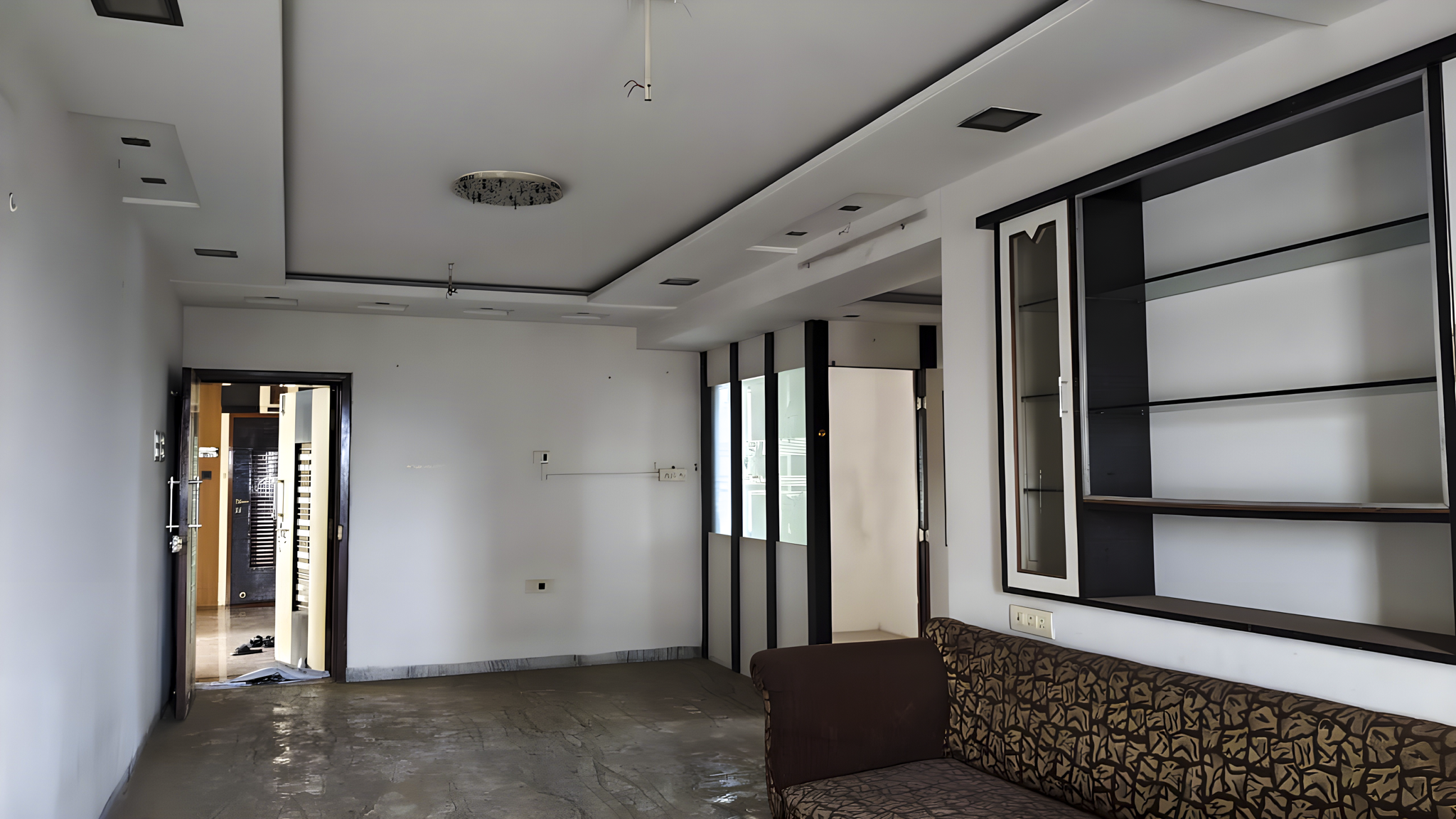 Flat for sale in Surat — photo 9