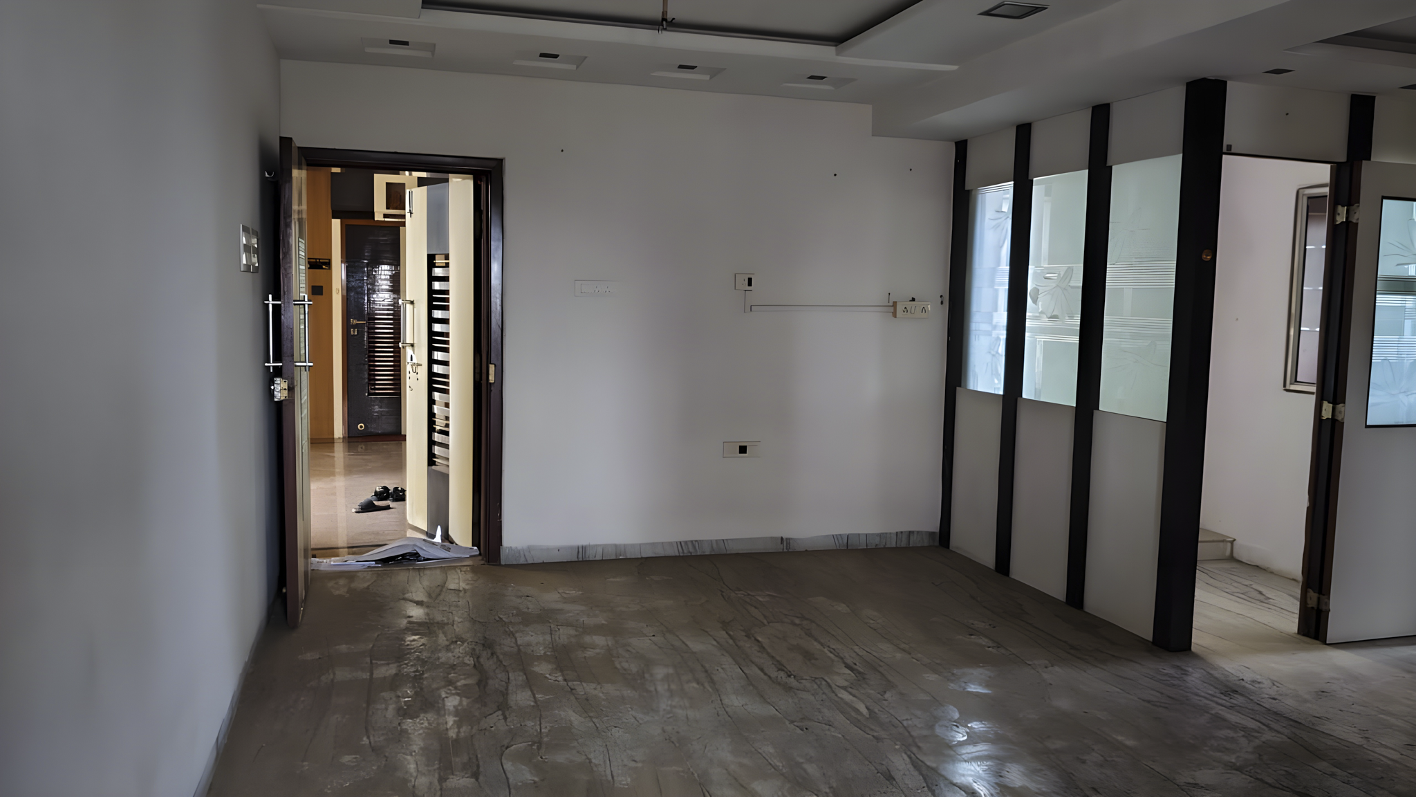 Flat for sale in Surat — photo 11