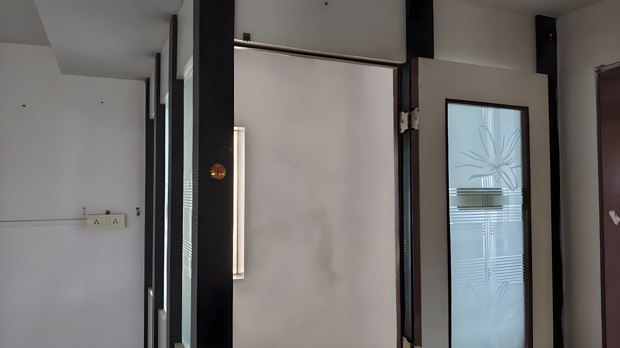 Flat for sale in Surat — photo 16