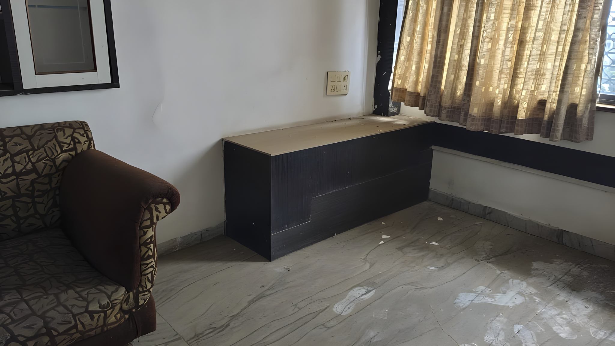 Flat for sale in Surat — photo 18