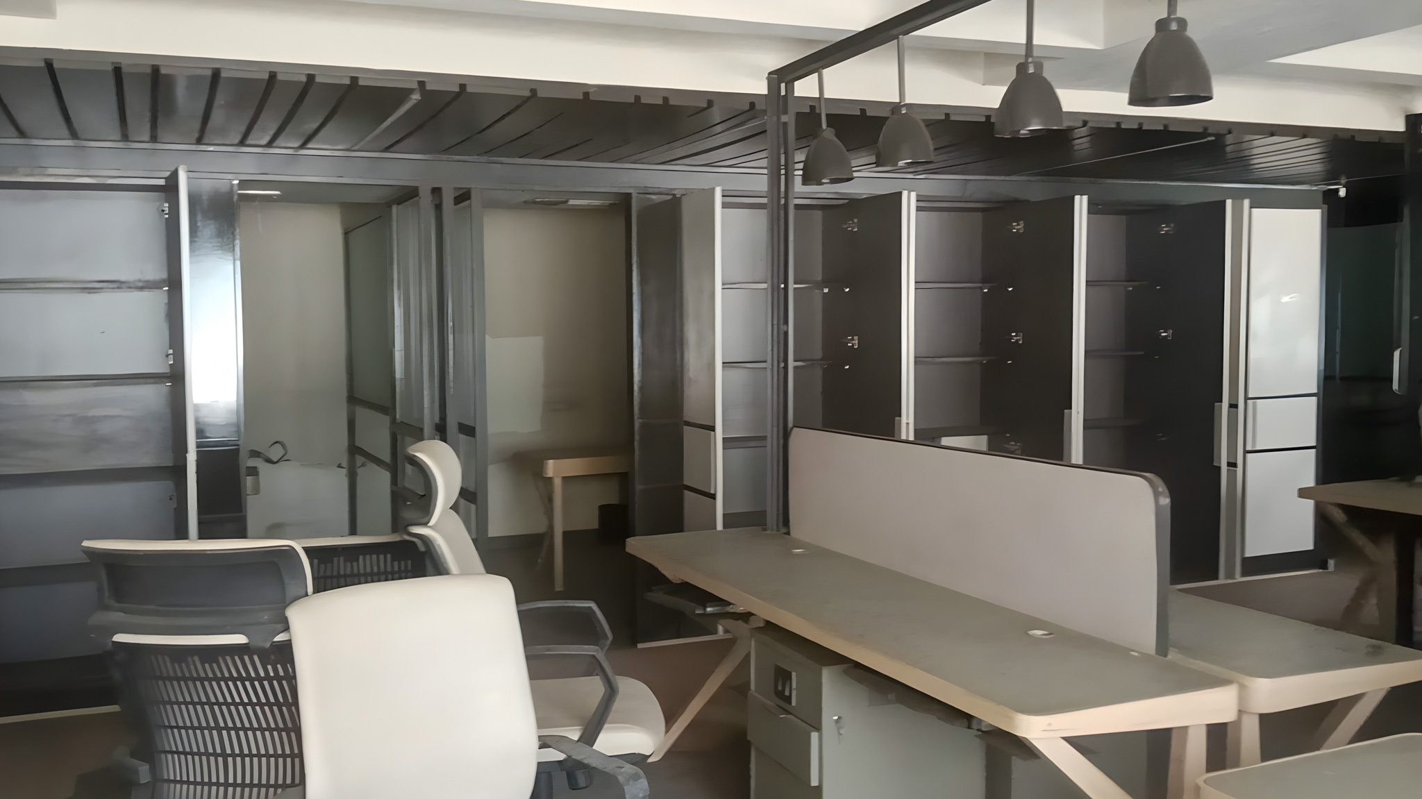 2495 square feet Office for sale in satellite Ahmedabad — photo 11