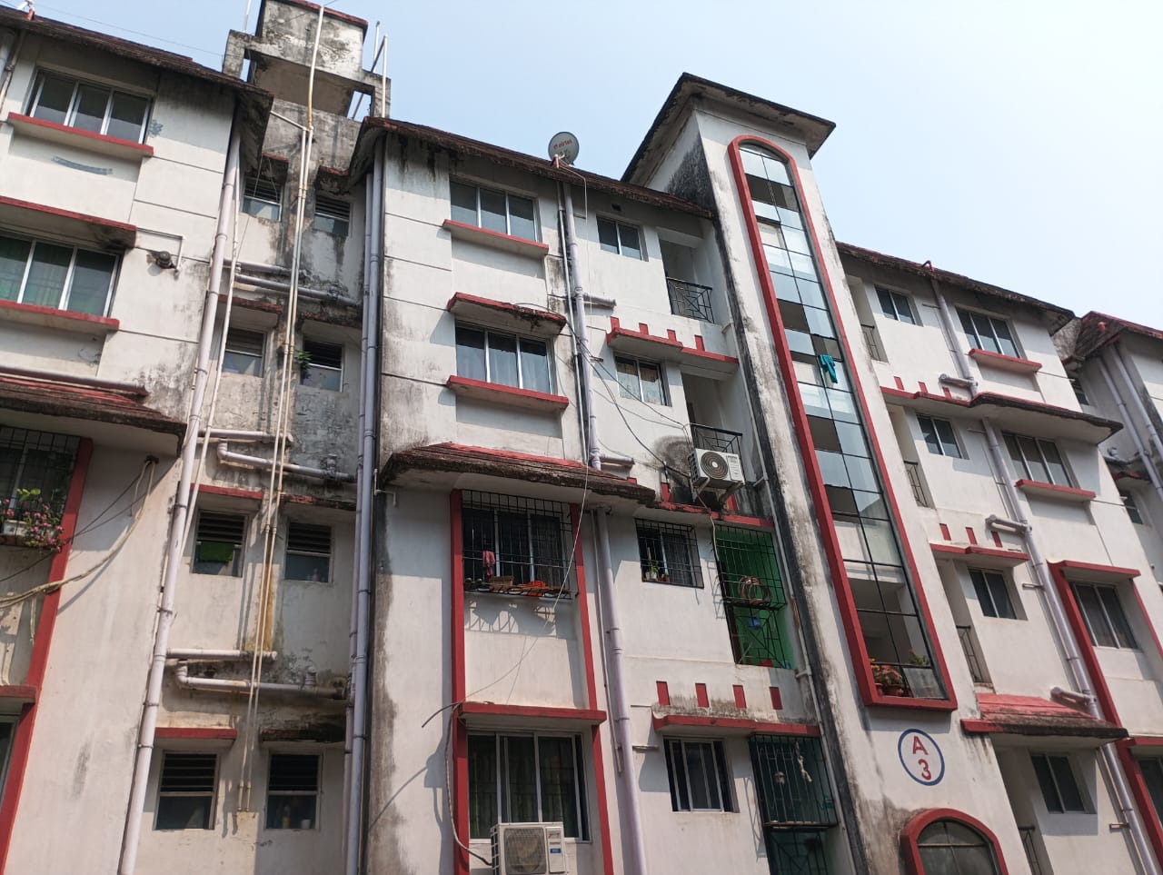 1027 square feet Flat for sale in Siliguri — photo 1