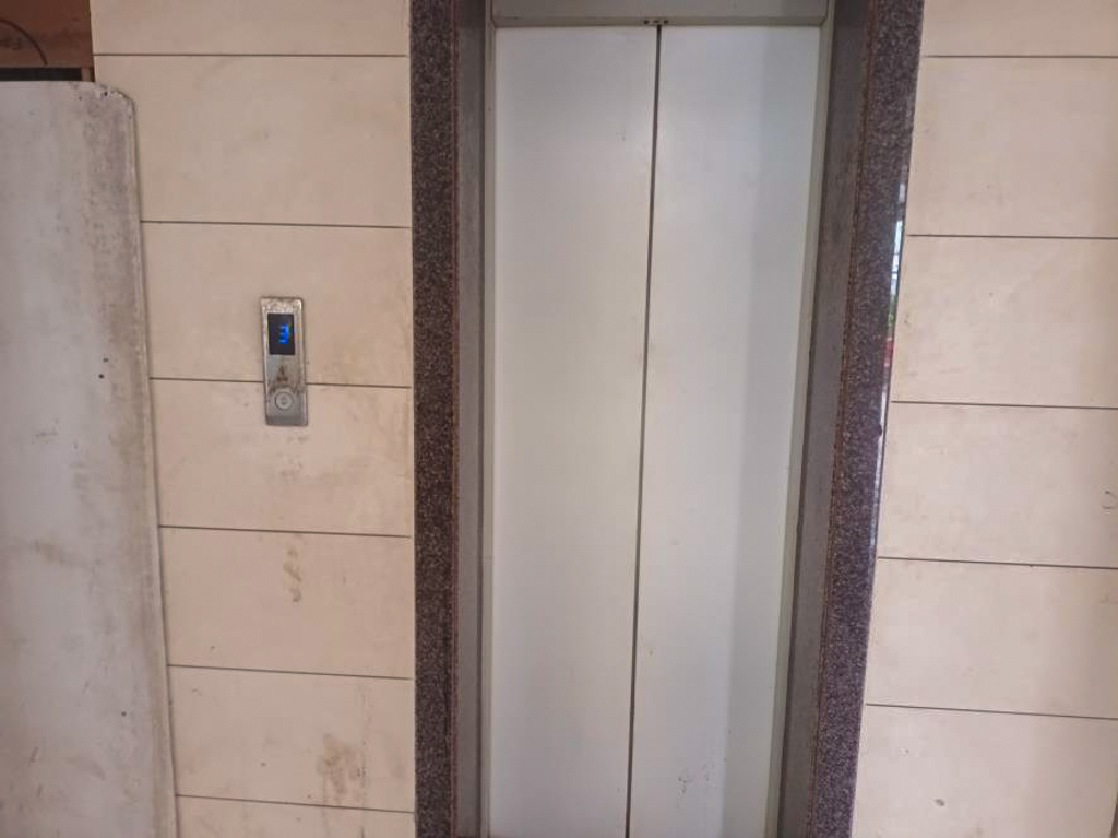 2 BHK Flat for sale in 5th Avenue, Manjalpur, Vadodara Vadodara — photo 19
