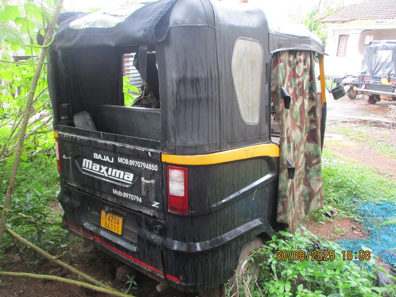 2022 Bajaj Auto RE CNG Passenger 500 km 4 years for sale in Kenstone Udupi — photo 2